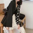Patterned Blazer / Lace Asymmetric A-line Skirt