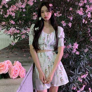 Short-sleeve Floral Tie-strap Smocked Crop Top / Mini A-line Skirt