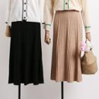 High-waist Embossed Knit Skirt