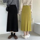 Slim-fit A-line Knit Skirt