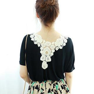 Short-sleeve Crochet-trimmed Back Top
