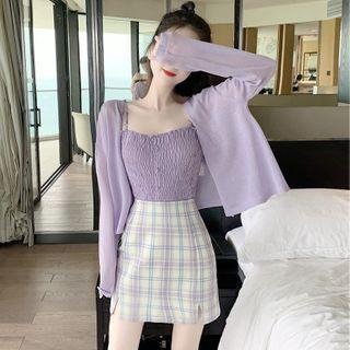 Light Jacket / Buttoned Camisole / Plaid Mini Skirt
