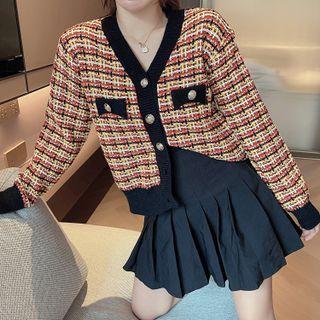 Long-sleeve V-neck Cropped Plaid Cardigan