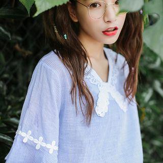 Lace Trim Striped Short Sleeve Blouse