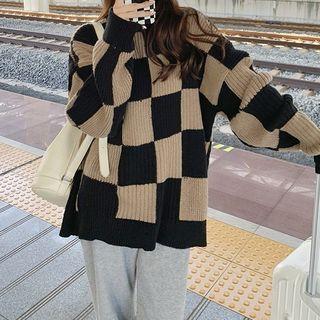 Plaid Sweater / Sweatpants