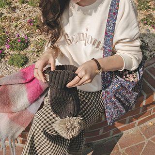Bonjour Embroidery Sweatshirt