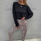 Set: Long-sleeve T-shirt + Patterned Straight-leg Sweatpants