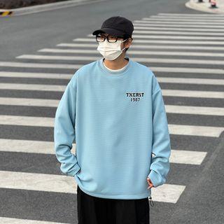Embroidered Waffle Round-neck Sweatshirt
