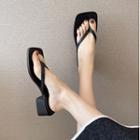 Chunky Heel Flip-flops