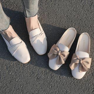 Twist / Bow Flat Mules