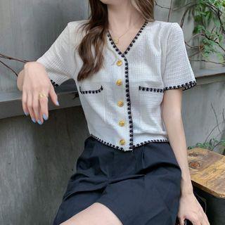 Short-sleeve Knit Contrast Trim Top