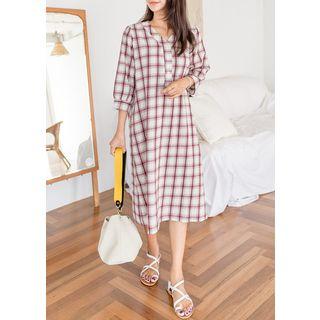 Plus Size Buttoned Plaid Cotton Midi Dress