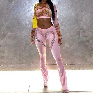 Long-sleeve Print Crop Top / Bootcut Pants