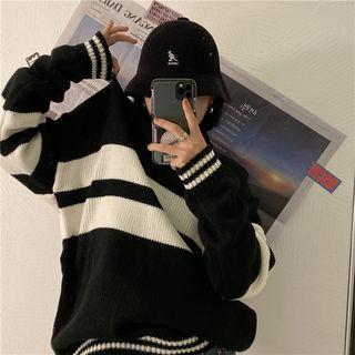 Mock-turtleneck Letter Embroidered Striped Sweater