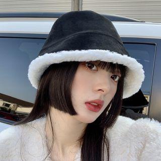 Reversible Fleece Bucket Hat