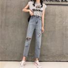 Distressed Lettering Cap-sleeve T-shirt / Cropped Skinny Jeans