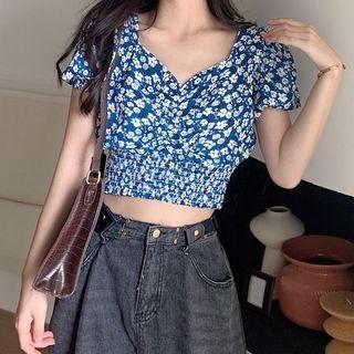 Short-sleeve Flower Print Blouse White Flower - Blue - One Size