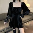Long-sleeve Square Neck Velvet Dress Black - One Size