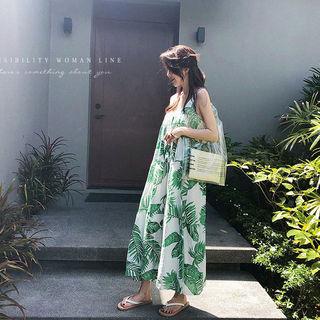 Spaghetti-strap Buttoned Foliage Maxi Dress