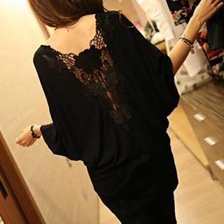 Lace V-back Batwing Top