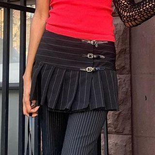 Low Rise Striped Mini Pleated Skirt