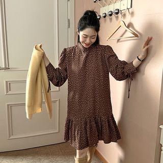 Ruffle-hem Ditsy Flower Dress