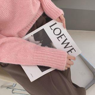 Crewneck Pastel Tone Sweater
