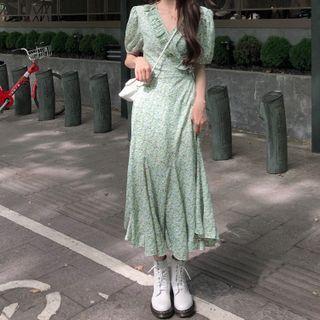 Short-sleeve Floral Printed Ruffle Trim V-neck Midi Dress Light Green - One Size