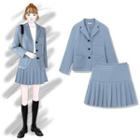 Blazer / Pleated A-line Skirt