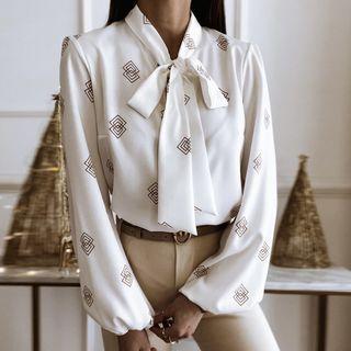 Ribbon Tie-neck Patterned Blouse