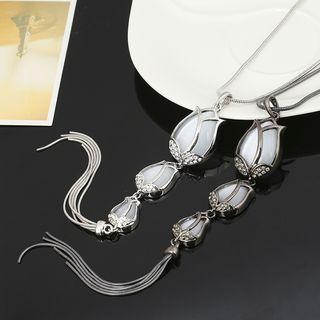 Tulip Necklace