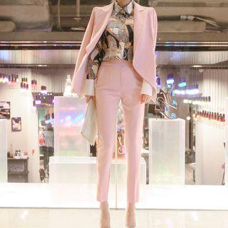 Set: Buttoned Blazer + Plain Pants / Printed Blouse