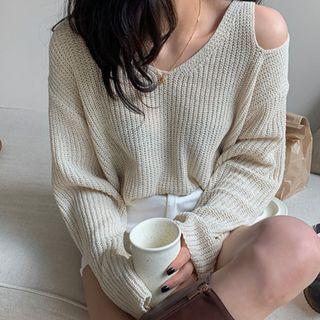 Slit-shoulder Ribbed Knit Top