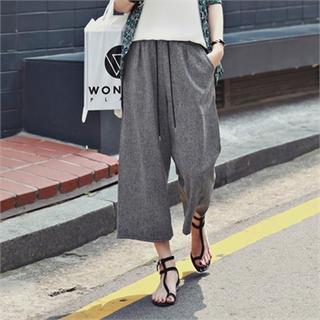 Wide-leg Straight-cut Pants