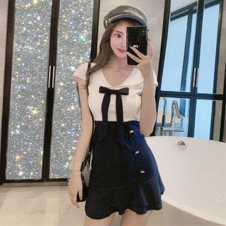 Cap-sleeve Two Tone Bodycon Dress