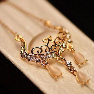 Cats Eye Stone Longevity Lock Necklace