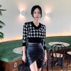 Cropped Houndstooth Knit Top