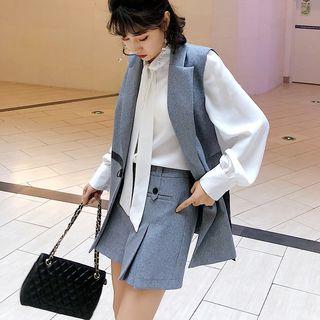 Set: Plain Lapel Vest + Shorts