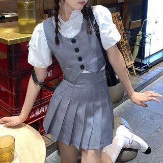 Short-sleeve Shirt / Vest / Pleated Skirt