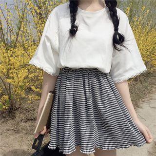 Set: Plain Elbow Sleeve T-shirt + Plaid Flared Skirt