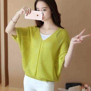Perforated V-neck Elbow-sleeve Sweater