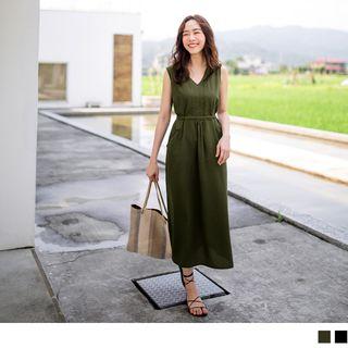 Tie-waist Sleeveless Maxi Dress