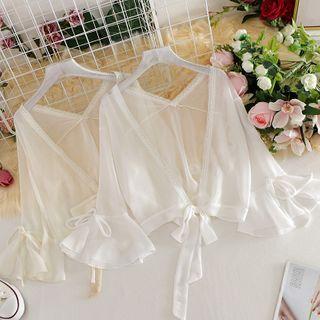 V Neckline Light Cape