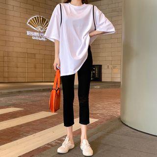 Short-sleeve T-shirt / Crop Pants