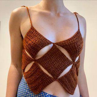 Plain Cut-out Cropped Camisole Top