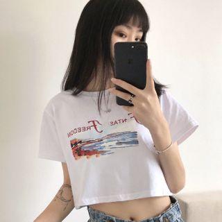 Printed Short-sleeve T-shirt / Cropped Straight-fit Pants