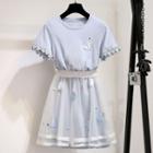 Set: Short-sleeve T-shirt Dress + Swan Embroidered Mesh Skirt
