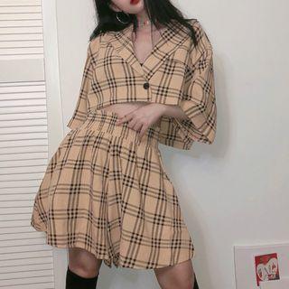 V-neck Plaid Elbow-sleeve Top / Plaid Elastic-waist Skirt