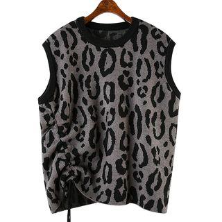 Leopard Pattern Knit Vest