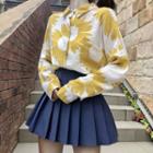 Sunflower Print Shirt / Mini A-line Pleated Skirt